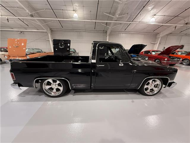 1985 Chevrolet C10 Resto-Mod  (Stk: 728760) in Watford - Image 12 of 32