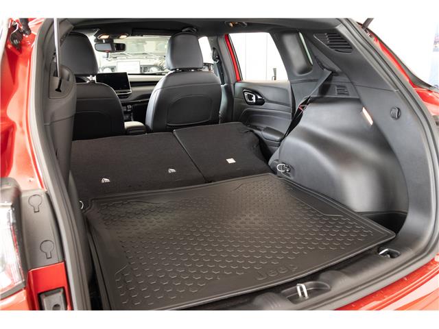 2026 Jeep Compass Limited (Stk: 26033) in London - Image 9 of 28