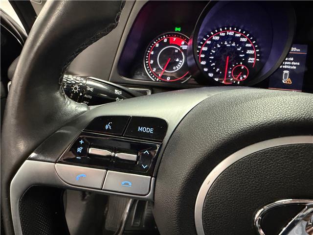 2021 Hyundai Elantra Preferred w/Sun & Tech Pkg (Stk: A8576) in Saint-Eustache - Image 9 of 19