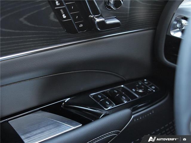 2025 Cadillac LYRIQ Sport (Stk: 172185) in London - Image 17 of 27