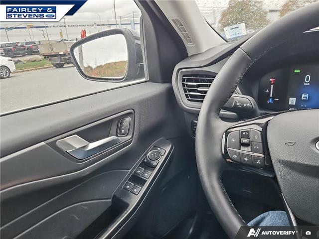 2025 Ford Escape PHEV (Stk: 27585) in Dartmouth - Image 15 of 24