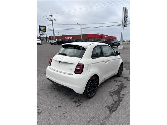 2025 Fiat 500e Base in Matane - Image 4 of 21