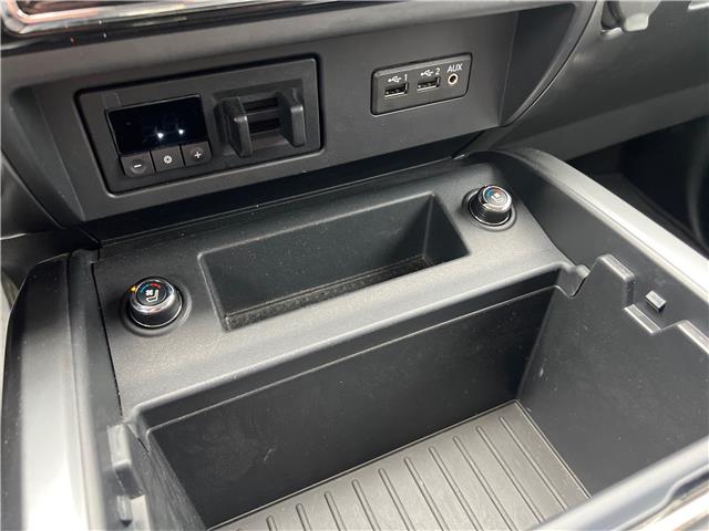 2019 Nissan Titan Platinum (Stk: 25T922A) in CRESTON - Image 20 of 28 2019 Nissan Titan Platinum (Stk: 25T922A) in CRESTON - Image 20 of 28