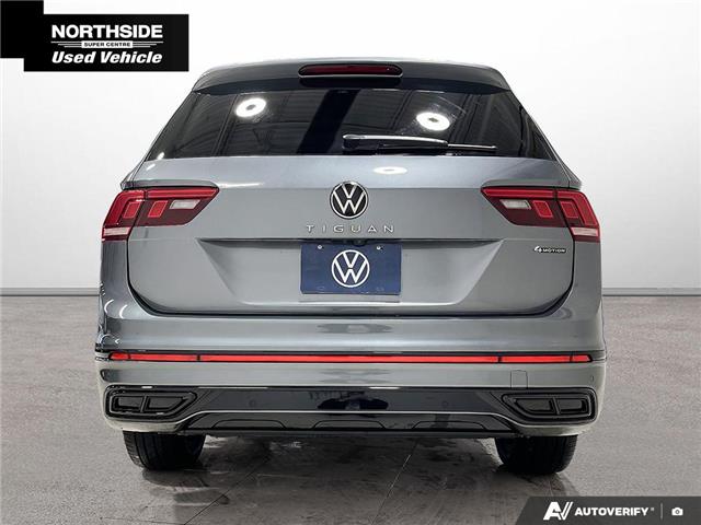 2022 Volkswagen Tiguan Comfortline R-Line Black Edition (Stk: TA25079A) in Sault Ste. Marie - Image 6 of 28