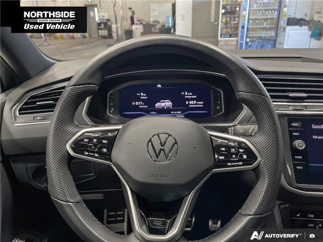 2022 Volkswagen Tiguan Comfortline R-Line Black Edition (Stk: TA25079A) in Sault Ste. Marie - Image 9 of 28
