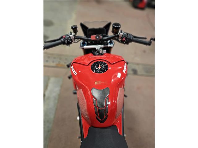 2021 Ducati STREET FIGHTER V4S V4S (Stk: 25HS-056A) in Grande Prairie - Image 5 of 17