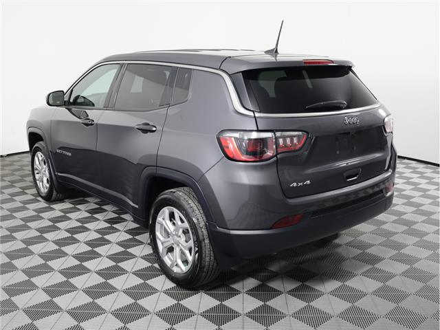 2024 Jeep Compass Sport (Stk: L622) in Calgary - Image 9 of 22