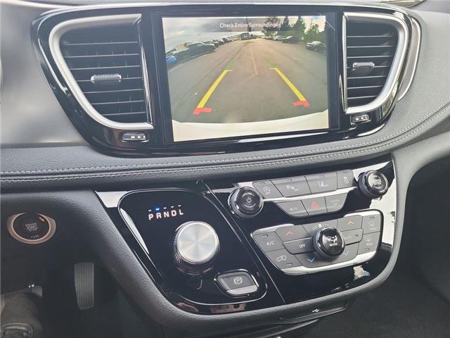 2026 Chrysler Pacifica Select (Stk: 260050) in Windsor - Image 16 of 24