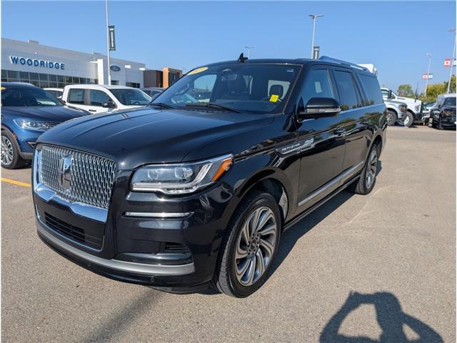 2023 Lincoln Navigator L Reserve (Stk: 19273) in Calgary - Image 1 of 31