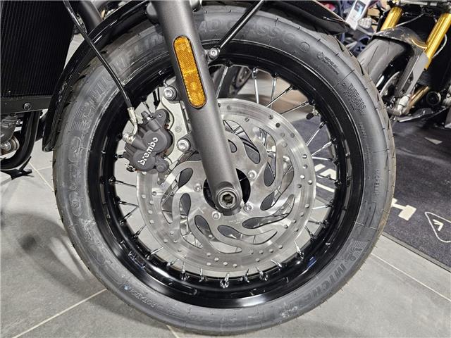 2025 Triumph Bonneville T120 BLACK (Stk: 25TS-036) in Grande Prairie - Image 6 of 7