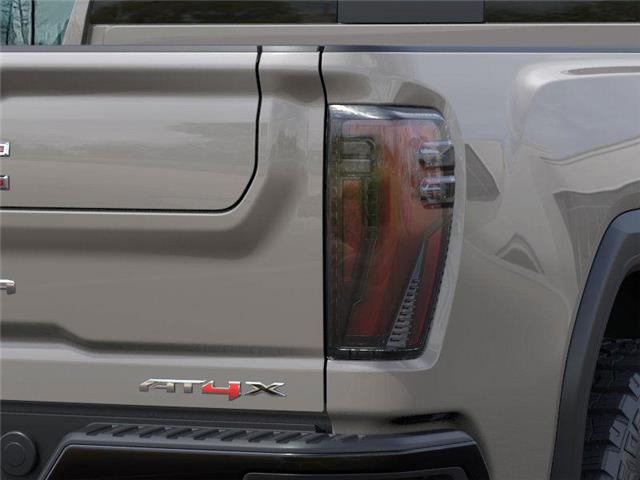 2026 GMC Sierra 2500HD AT4X (Stk: 260239) in London - Image 11 of 24