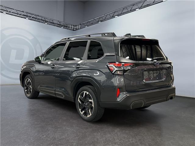 2025 Subaru Forester Limited (Stk: 268900) in Lethbridge - Image 3 of 15