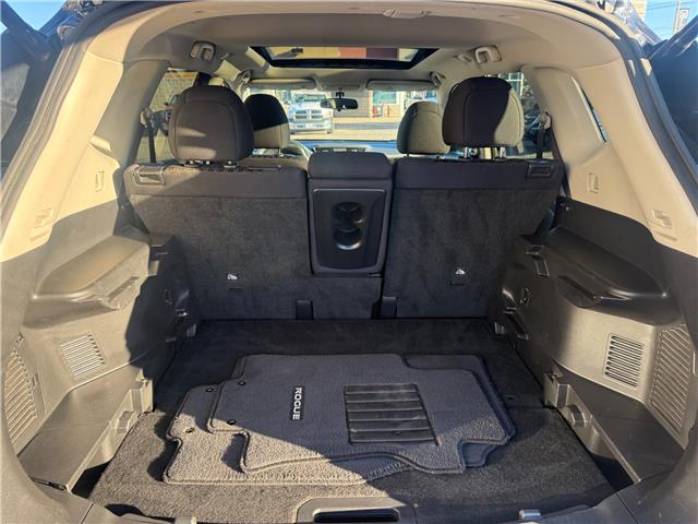 2017 Nissan Rogue SV (Stk: 6009A) in Sarnia - Image 5 of 24