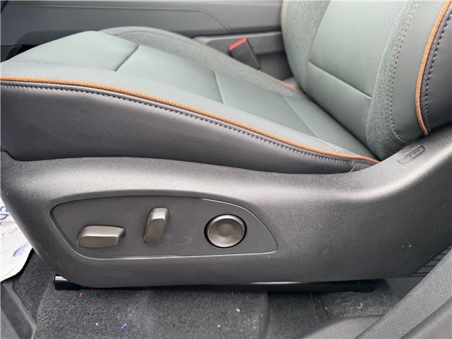 2026 GMC Acadia AT4 (Stk: 26139) in Cornwall - Image 11 of 19