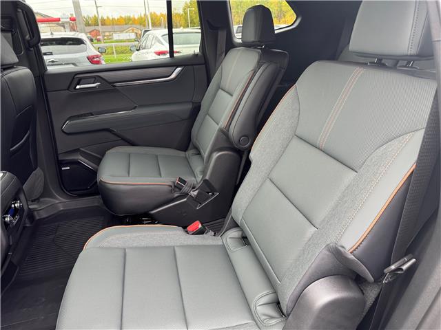 2026 GMC Acadia AT4 (Stk: 26140) in Cornwall - Image 19 of 20