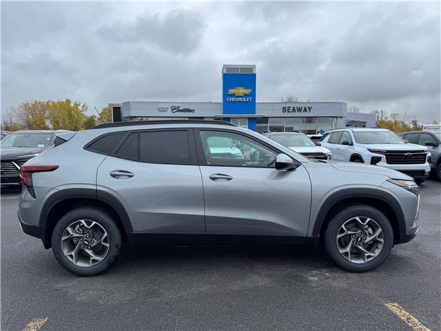 2026 Chevrolet Trax LT (Stk: 26149) in Cornwall - Image 4 of 15 2026 Chevrolet Trax LT (Stk: 26149) in Cornwall - Image 4 of 15