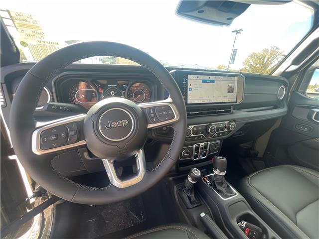 2026 Jeep Wrangler Sahara (Stk: 26-166) in Sarnia - Image 12 of 17