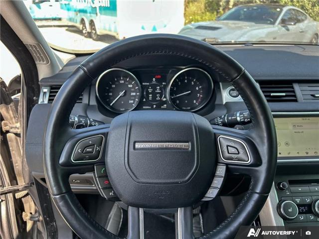 2017 Land Rover Range Rover Evoque SE (Stk: P7220Z) in Oakville - Image 13 of 24