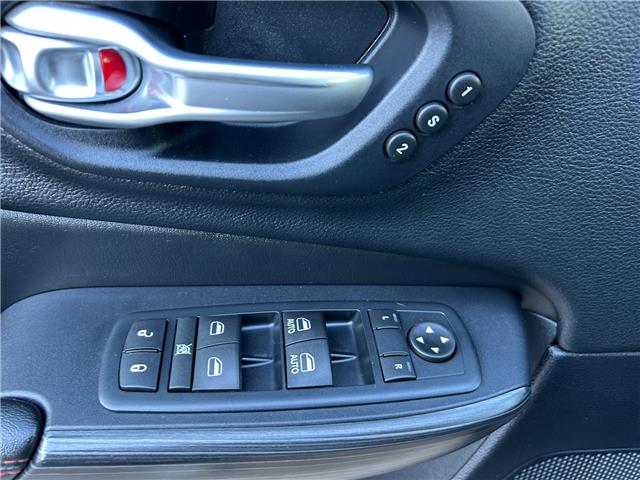 2016 Jeep Cherokee Trailhawk (Stk: P3263) in Regina - Image 20 of 26