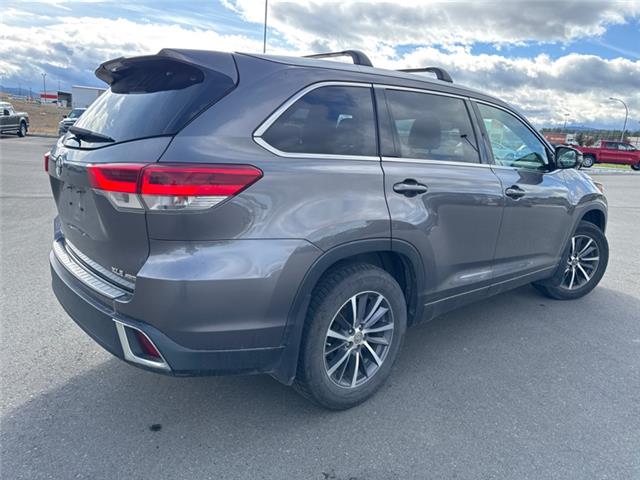 2018 Toyota Highlander  (Stk: S687350A) in Cranbrook - Image 5 of 17