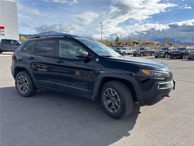 2020 Jeep Cherokee Trailhawk (Stk: 5056469A) in Cranbrook - Image 7 of 18