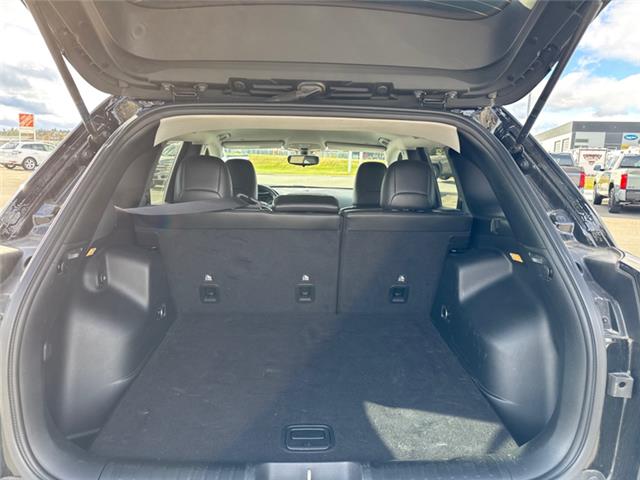 2020 Jeep Cherokee Trailhawk (Stk: 5056469A) in Cranbrook - Image 17 of 18