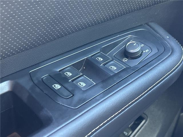 2025 Volkswagen Atlas 2.0 TSI Highline (Stk: CVW1093) in Cambridge - Image 15 of 21