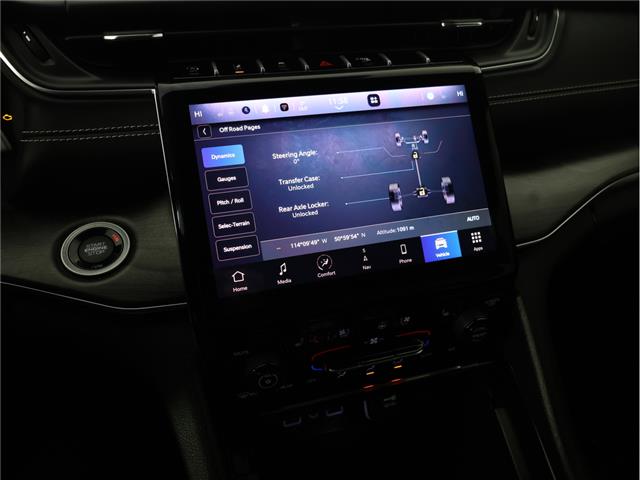 2024 Jeep Grand Cherokee Overland (Stk: B20358) in Calgary - Image 18 of 24