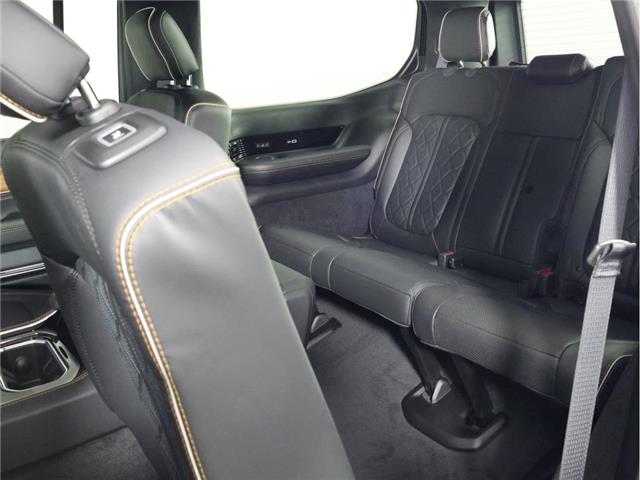 2025 Jeep Grand Wagoneer Series III (Stk: 25J219) in Calgary - Image 9 of 22