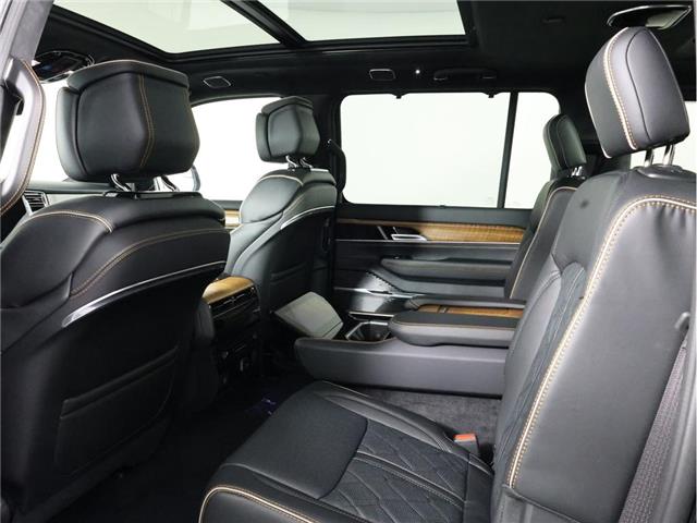 2025 Jeep Grand Wagoneer Series III (Stk: 25J219) in Calgary - Image 10 of 22