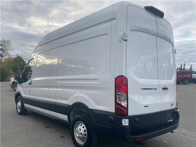 2026 Ford Transit-250 Cargo Base (Stk: 2026-06) in New Liskeard - Image 6 of 15