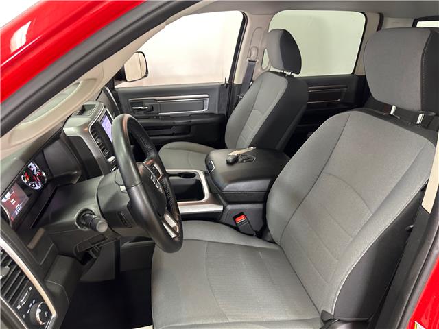 2022 RAM 1500 Classic SLT (Stk: 43041J) in Belleville - Image 10 of 26