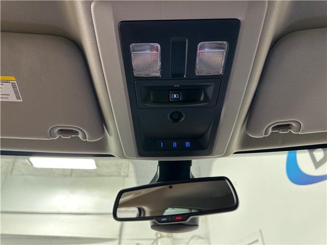 2022 RAM 1500 Classic SLT (Stk: 43041J) in Belleville - Image 18 of 26