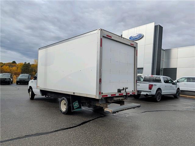 2023 Ford E-450 Cutaway Base (Stk: 24294) in Miramichi - Image 3 of 13