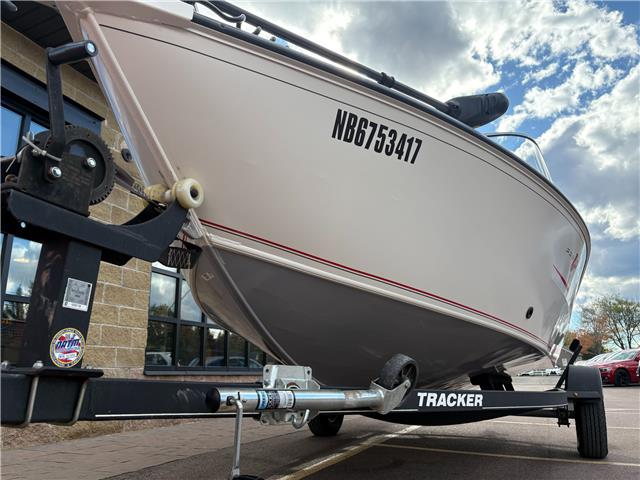 2019 Tracker Boats Pro Guide V-16 WT  (Stk: B-18A919) in Moncton - Image 4 of 20