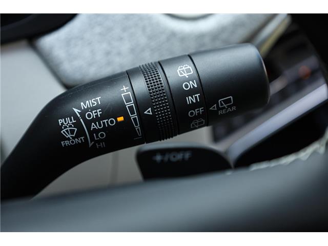 2024 Mazda CX-90 MHEV Signature (Stk: TO01385) in London - Image 31 of 49