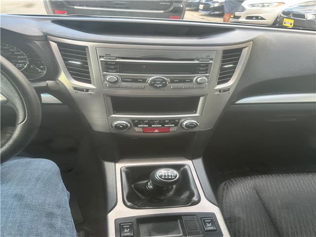 2012 Subaru Legacy 2.5i Convenience Package (Stk: S025315) in Scarborough - Image 10 of 16 2012 Subaru Legacy 2.5i Convenience Package (Stk: S025315) in Scarborough - Image 10 of 16