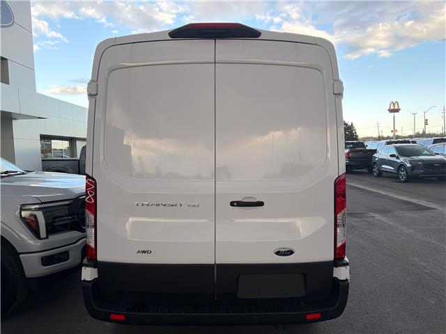 2025 Ford Transit-150 Cargo Base (Stk: LFTR00548) in Tilbury - Image 5 of 14