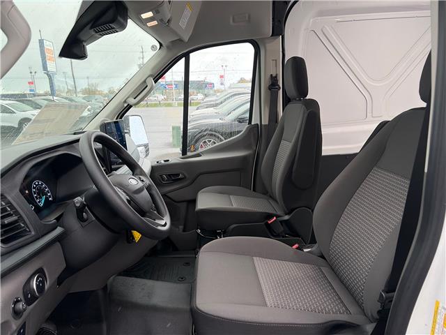 2025 Ford Transit-150 Cargo Base (Stk: LFTR00548) in Tilbury - Image 8 of 14