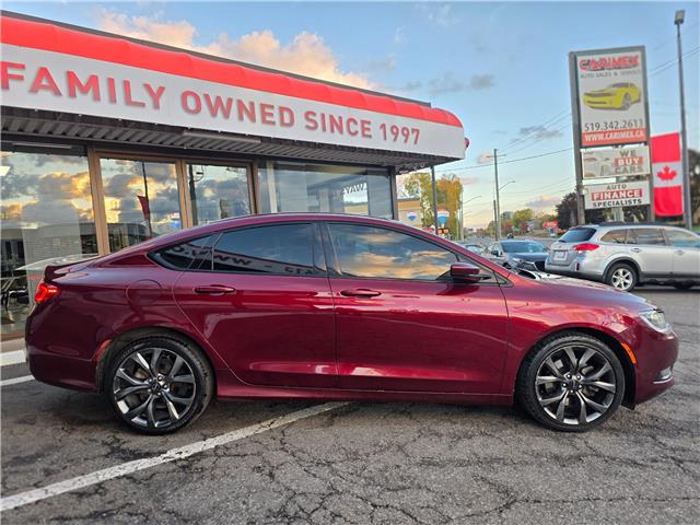 2015 Chrysler 200 S (Stk: 2510532) in Waterloo - Image 6 of 25