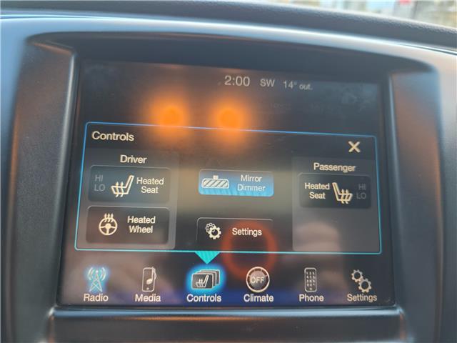 2015 Chrysler 200 S (Stk: 2510532) in Waterloo - Image 19 of 25