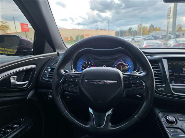 2015 Chrysler 200 S (Stk: 2510532) in Waterloo - Image 17 of 25