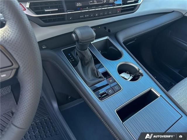 2025 Toyota Sienna LE 8-Passenger (Stk: 164170) in London - Image 15 of 21