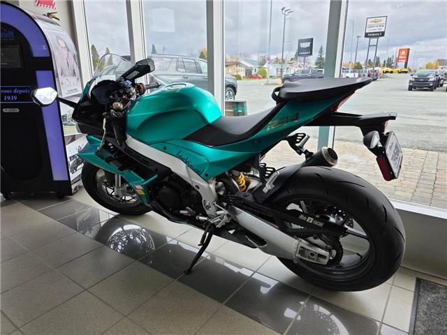 2022 Aprilia RSV4 (Stk: 25673A) in Rouyn-Noranda - Image 2 of 4 2022 Aprilia RSV4 (Stk: 25673A) in Rouyn-Noranda - Image 2 of 4