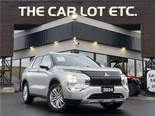 2024 Mitsubishi Outlander SE Silver with 55,423km at $38,494