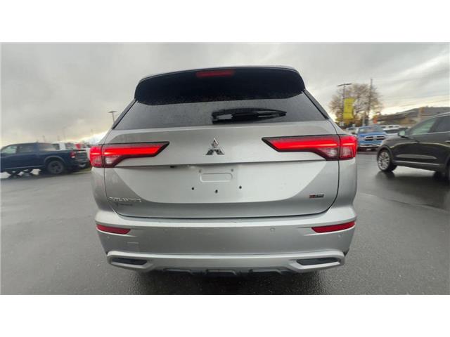 2024 Mitsubishi Outlander SE (Stk: 25582) in Sudbury - Image 7 of 25