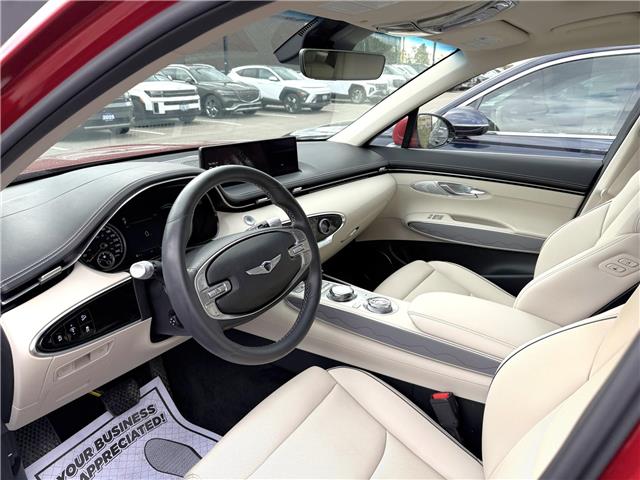 2025 Genesis GV70 2.5T Advanced (Stk: 25101445A) in Markham - Image 12 of 26