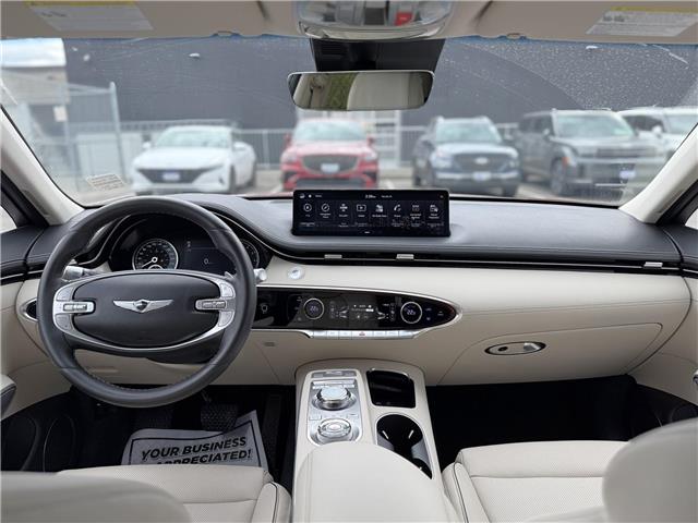 2025 Genesis GV70 2.5T Advanced (Stk: 25101445A) in Markham - Image 14 of 26