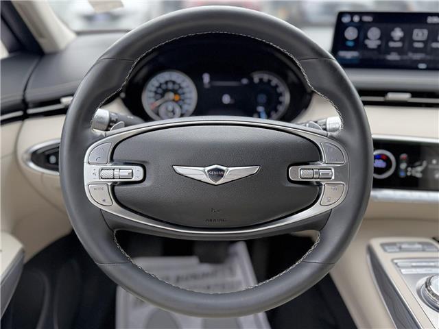 2025 Genesis GV70 2.5T Advanced (Stk: 25101445A) in Markham - Image 15 of 26