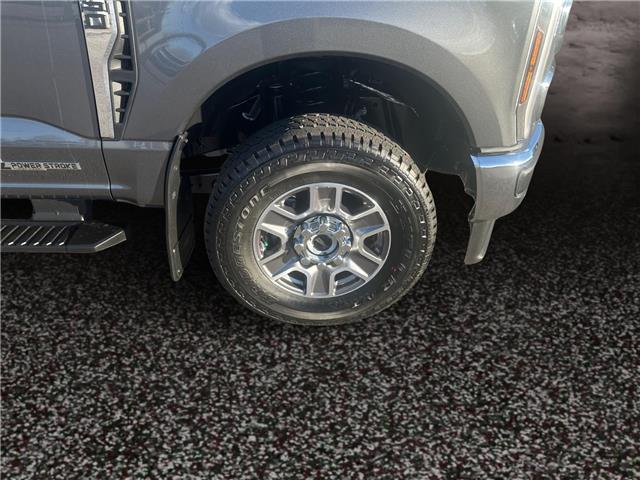 2026 Ford F-350 Lariat (Stk: 26T006) in ROCKY MOUNTAIN HOUSE - Image 14 of 15
